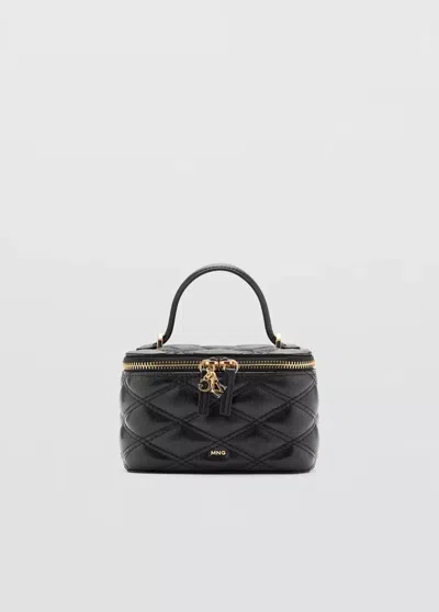 Mango Trousse Matelassée Effet Cuir Avec Détail Breloque In Noir