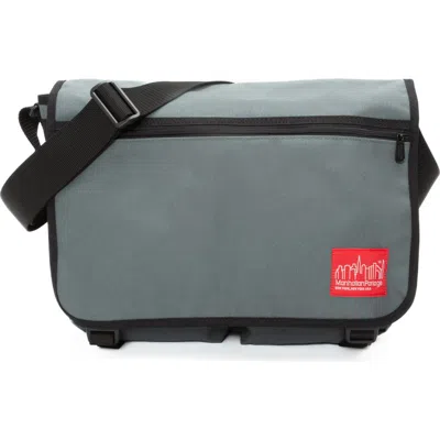 Manhattan Portage Europa Messenger Bag In Gray