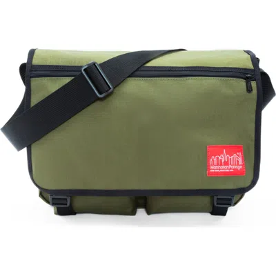 Manhattan Portage Europa Messenger Bag In Green