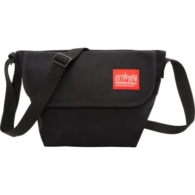 Manhattan Portage Mini Ny Crossbody  Bag In Black