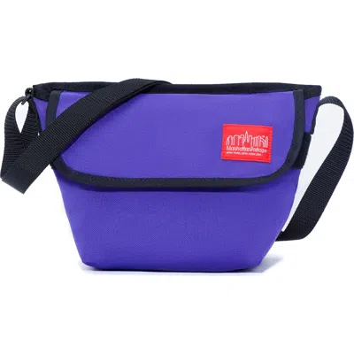 Manhattan Portage Mini Ny Crossbody  Bag In Blue