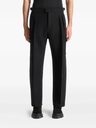 Manière De Voir Maurice Double-pleated Regular Trousers In Black