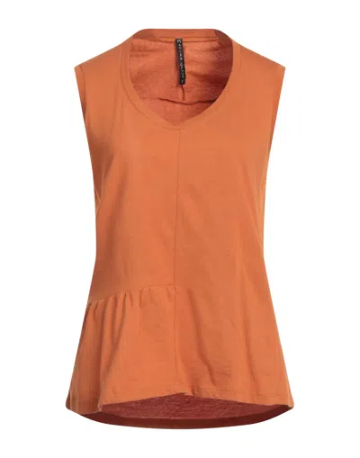 Manila Grace Tops In Red