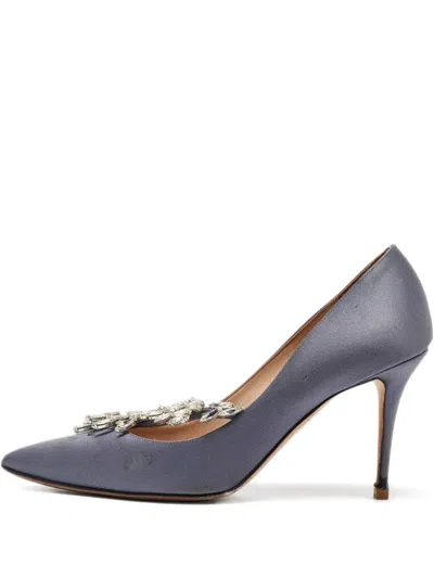 Pre-owned Manolo Blahnik 90mm Satin Pointed-toe Pumps