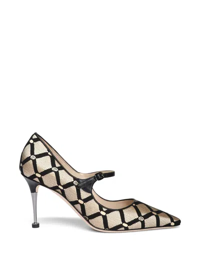 Manolo Blahnik Aleka Patterned Pumps In Black