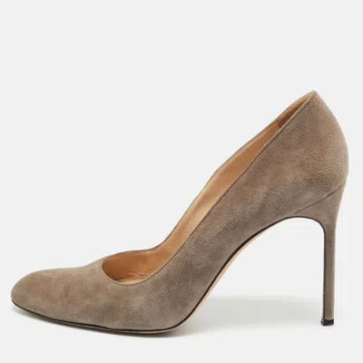 Pre-owned Manolo Blahnik Bb Size 40 Grey Suede Pumps In Gray
