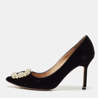 Pre-owned Manolo Blahnik Black Velvet Hangisi Crystal Embellished Pumps Size 38