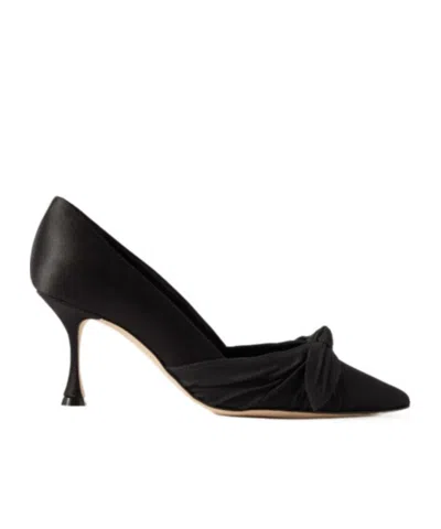 Manolo Blahnik Bowknot Satin Pumps In Black