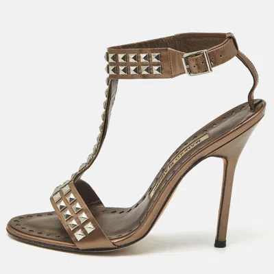 Manolo Blahnik Brown Leather T Strap Sandals
