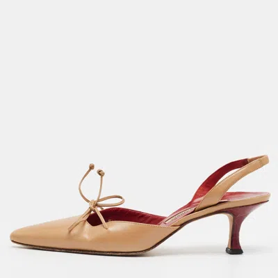 Pre-owned Manolo Blahnik Carolyne Size 36.5 Tan Leather Bow Slingback Pumps