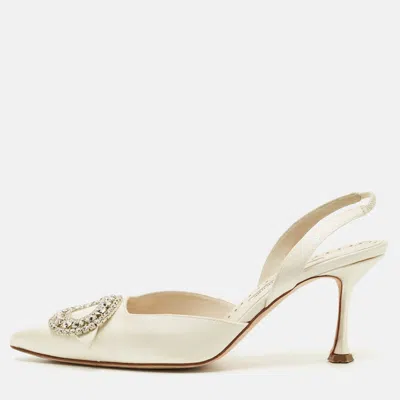 Pre-owned Manolo Blahnik Cream Satin Prietasli Slingback Sandals Size 38.5 In White