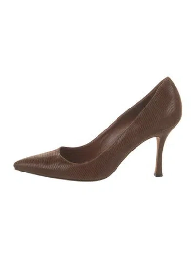 Pre-owned Manolo Blahnik Embossed Leather Crystal Embellishments Pumps In Pink