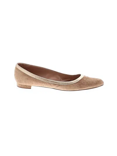 Pre-owned Manolo Blahnik Flats In Tan