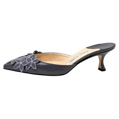 Pre-owned Manolo Blahnik Gray Leather Floral Applique Kitten Heel Mules Size 36.5