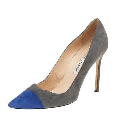 Manolo Blahnik Grey/blue Suede Pointed Toe Pumps In Gray