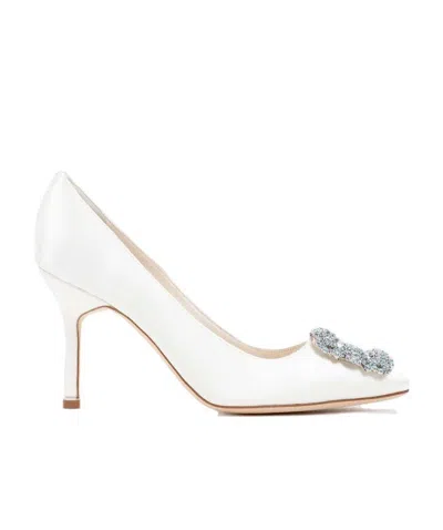 Manolo Blahnik Hangisi 90 Ivory Satin Pumps In Mcrm