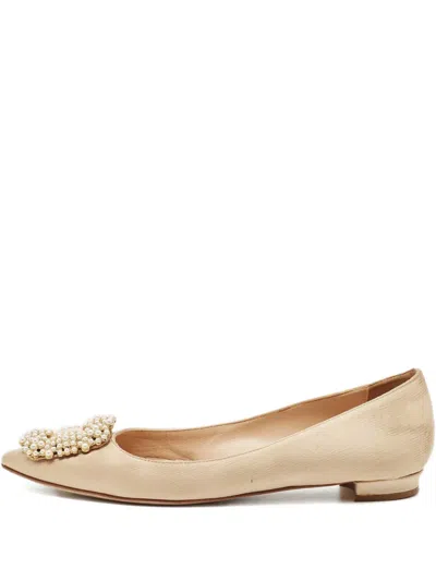 Pre-owned Manolo Blahnik Hangisi Ballet Flats In Neutral