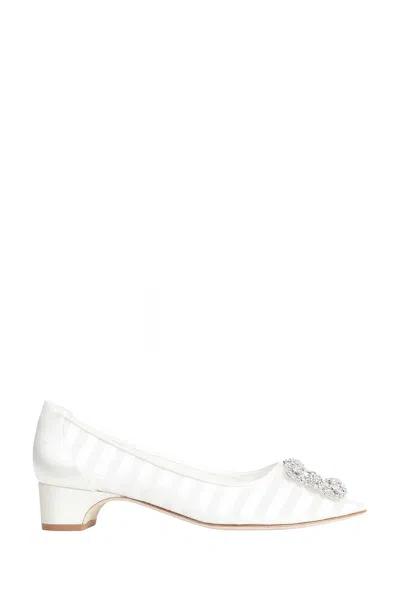 Manolo Blahnik Hangisi Bar Pumps In White