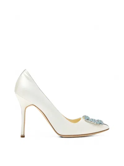 Manolo Blahnik Hangisi Crystal-buckle Pumps In White