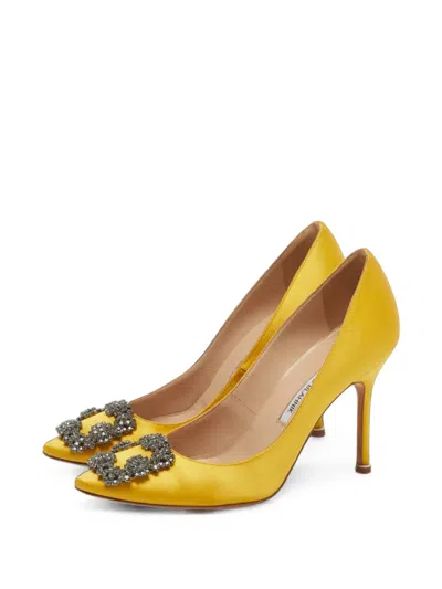 Pre-owned Manolo Blahnik Hangisi Crystal-buckle Pumps In Yellow