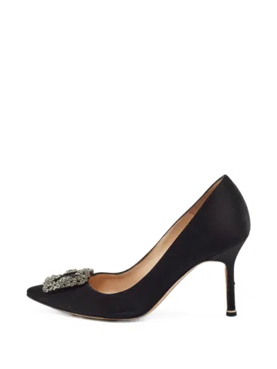 Pre-owned Manolo Blahnik Hangisi Crystal-embellished Pumps In Black