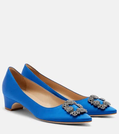 Manolo Blahnik Hangisi Embellished Satin Pumps In Multi