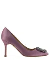 MANOLO BLAHNIK HANGISI PUMPS