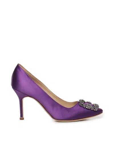 Manolo Blahnik Hangisi Pumps In Purple