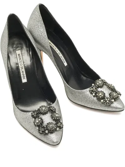 Pre-owned Manolo Blahnik Hangisi Pumps In Silver