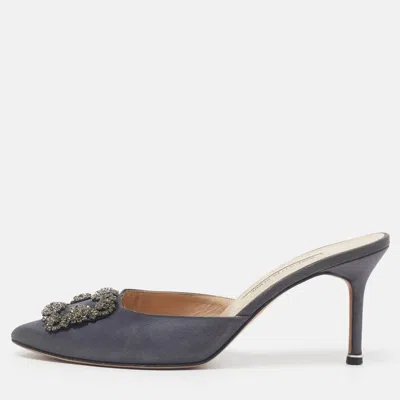 Pre-owned Manolo Blahnik Hangisi Size 40 Grey Satin Mules In Gray