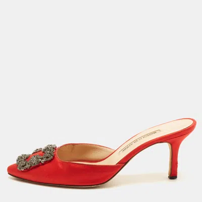Pre-owned Manolo Blahnik Hangisimu Size 38 Red Satin Crystal Embellished Mules