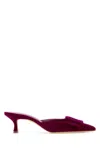 Manolo Blahnik Pumps In Bpur