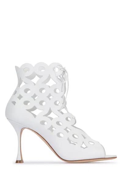 Manolo Blahnik Heeled Shoes In Whit