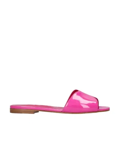 Manolo Blahnik Houramu Flat-bottomed Sandals In Pink