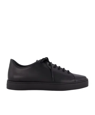 Manolo Blahnik Lace-up Low-cut Casual Shoes In Black