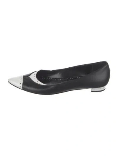 Pre-owned Manolo Blahnik Leather Ballet Flats In Black