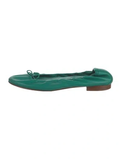 Pre-owned Manolo Blahnik Leather Ballet Flats In Green