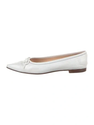 Pre-owned Manolo Blahnik Leather Ballet Flats In White