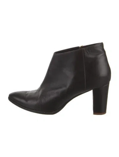Pre-owned Manolo Blahnik Leather Boots In Black