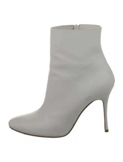 Pre-owned Manolo Blahnik Leather Boots In White