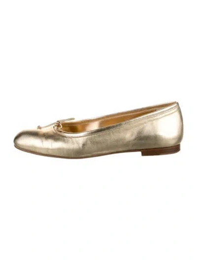 Pre-owned Manolo Blahnik Leather Bow Accents Ballet Flats In Gold/metallic