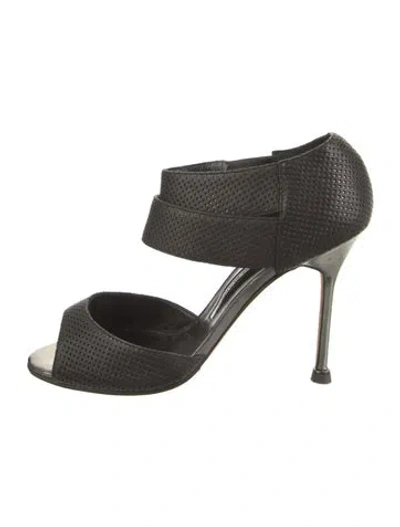 Pre-owned Manolo Blahnik Leather Colorblock Pattern Mules In Black