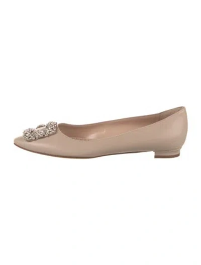 Pre-owned Manolo Blahnik Leather Crystal Embellishments Ballet Flats In Neutral