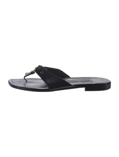 Pre-owned Manolo Blahnik Leather Flip Flops In Black