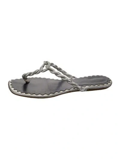 Pre-owned Manolo Blahnik Leather Flip Flops In Metallic/silver