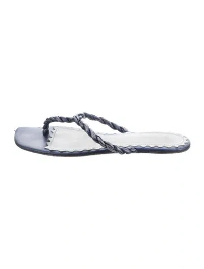 Pre-owned Manolo Blahnik Leather Flip Flops In Silver