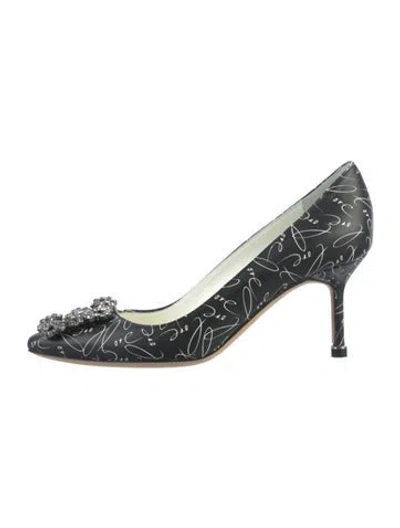 Pre-owned Manolo Blahnik Leather Graphic Print Pumps In Black
