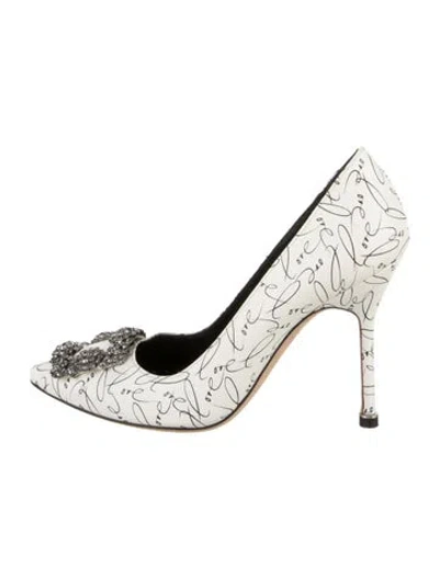 Pre-owned Manolo Blahnik Leather Graphic Print Pumps In White