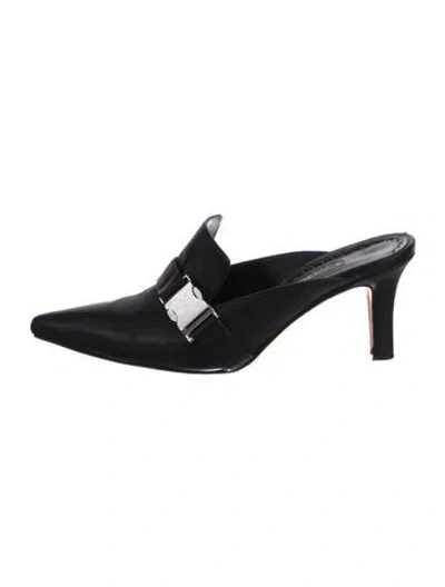 Pre-owned Manolo Blahnik Leather Mules In Black