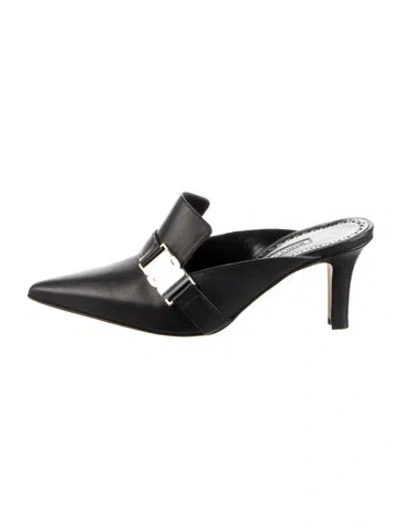 Pre-owned Manolo Blahnik Leather Mules In Black